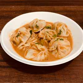 jhol momos
